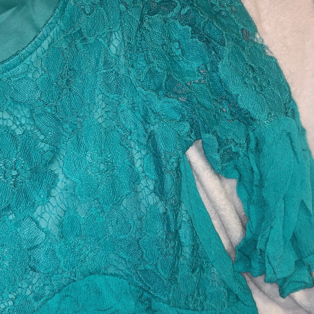 Chic Teal Lace Overlay Dress - Picture 4 of 7